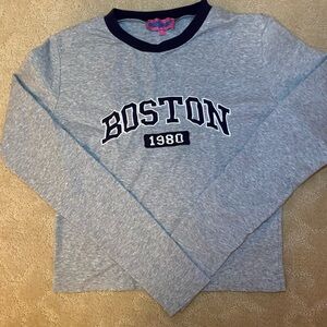 Edikted Gray Boston 1980 Long Sleeve Tee